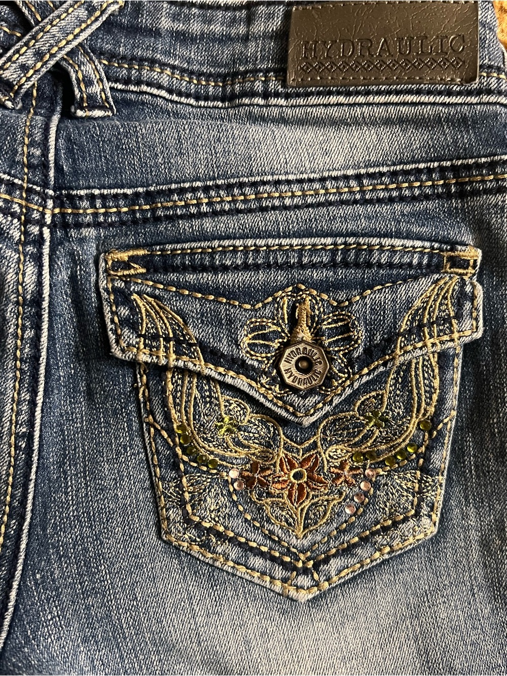vintage hydraulic embroidered jean shorts